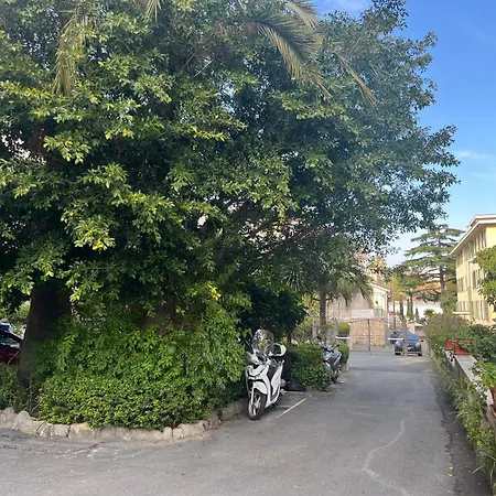 Mapa 25 Appartement San Remo